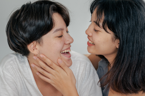 How to talk dirty: A guide to help improve dirty talk for any gender